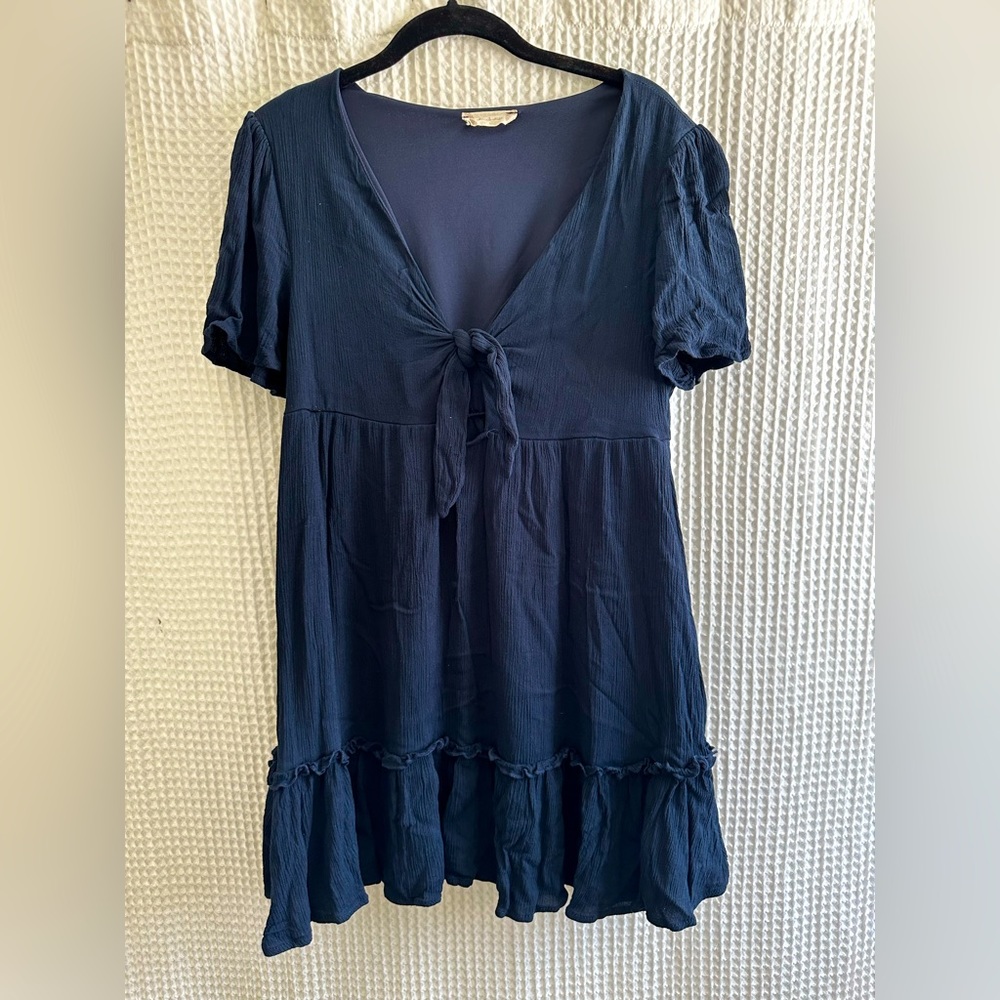 Large navy Altar’d State front tie dress